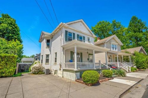 611 Grimes St, Sewickley, PA 15143-1426