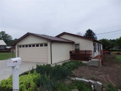 66 Bishop Ave, Haymond, WV 26354-2811