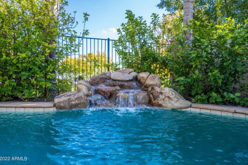 3437 Valerie Dr, Chandler AZ  85286-2371 exterior