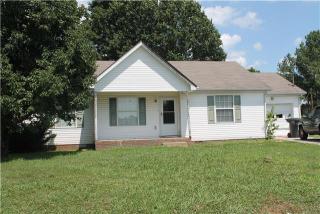 227 Avra Ct, Columbia TN  38401-2695 exterior