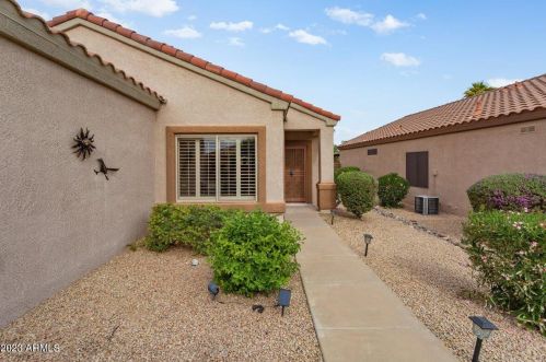 16354 Limestone Dr, Sun City, AZ 85374-6258