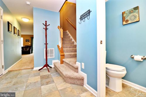55 Gauley River Path, Falling Waters, WV 25419-4391