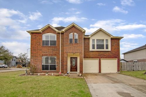 18014 Falcon Forest Ct, Humble, TX 77346-2452