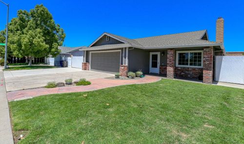 705 Ward Way, Manteca, CA 95336-3285