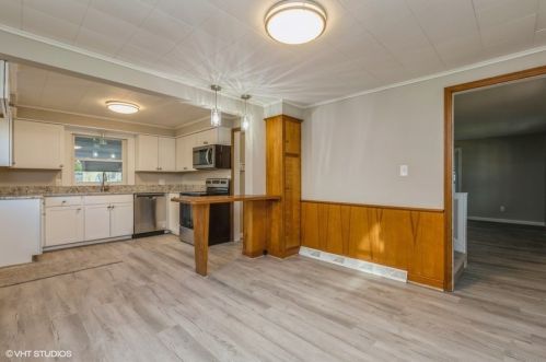 522 Wildwood Ave, New Castle PA  16105-2440 exterior