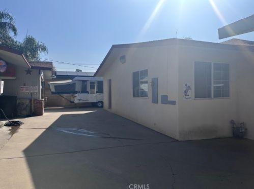 272 43rd St, San Bernardino, CA 92404-1256