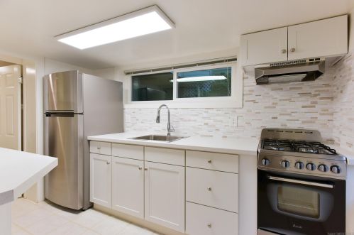 222-24 Barbara Ave, Solana Beach CA  92075-1232 exterior