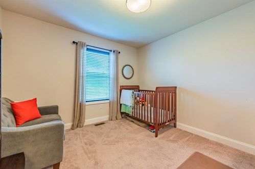 208 Rolling Hill Farm Dr, West Newton PA  15089-2809 exterior