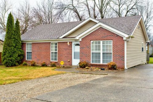 7614 Blue Boy Pl, Louisville, KY 40291-2930