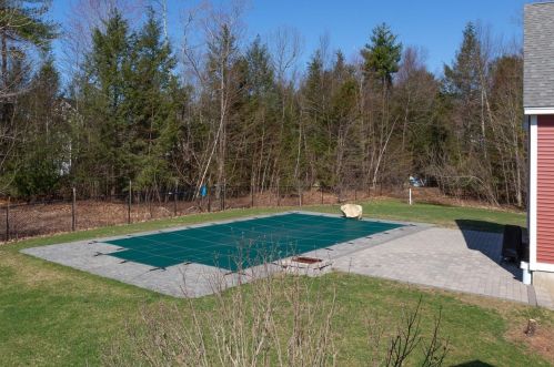 19 Waterford Dr, Sandown NH  03873-2078 exterior