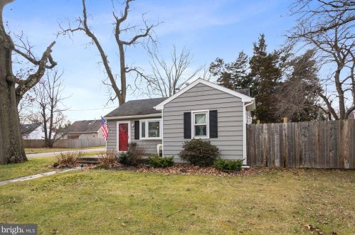 146 Franklin Ave, West Deptford, NJ 08051-1516