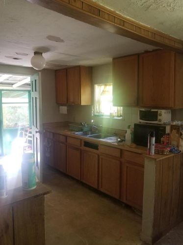 2432 2nd St, Ocala, FL 34470-6945