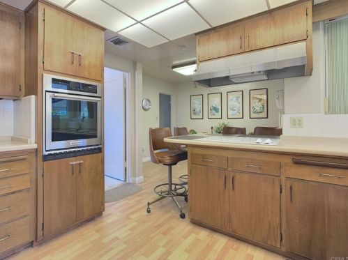 3540 Promontory St, San Diego CA 92109-6612 exterior