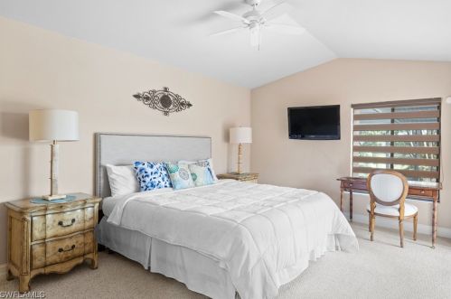 28425 Highgate Dr, Bonita Springs FL  34135-6832 exterior