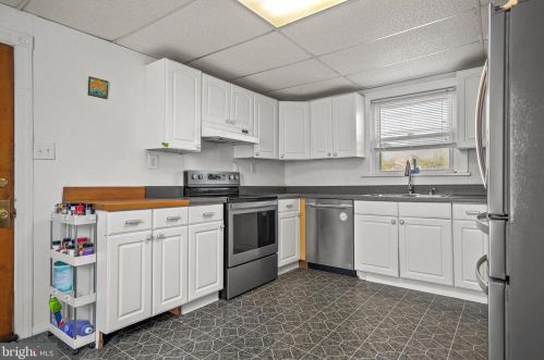 21 2nd Ave, Runnemede NJ  08078-1104 exterior