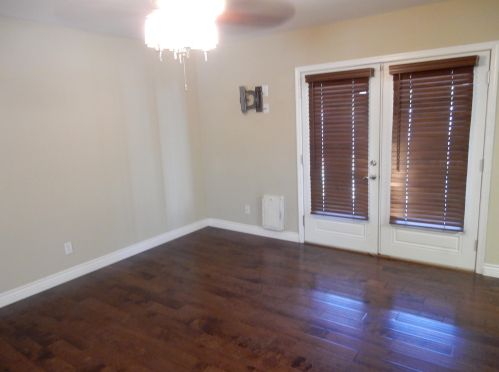 8755 Plaza Ave, Scottsdale AZ  85250-6710 exterior