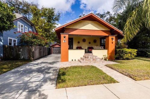 1135 17th Ave, Saint Petersburg, FL 33704-4131