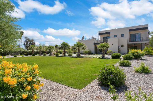 10019 57th St, Scottsdale AZ  85253-1137 exterior