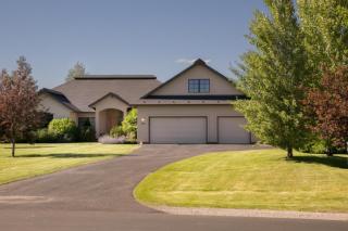111 Cloverly Ln, Hailey, ID 83333-8711