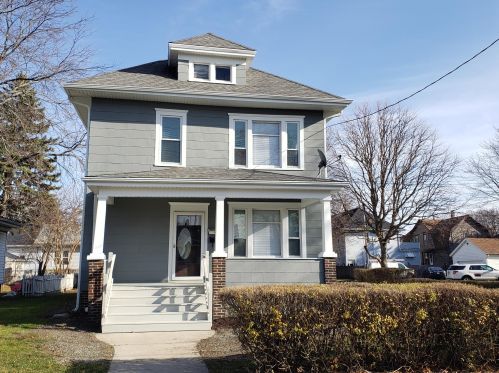 4721 21st Ave, Kenosha, WI 53140-5910
