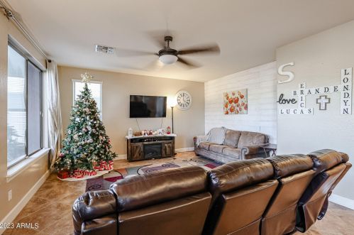 17424 Lundberg St, Sun City AZ  85388-1278 exterior