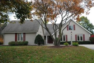 12705 Sheraton Ct, Brookfield, WI 53005-4667