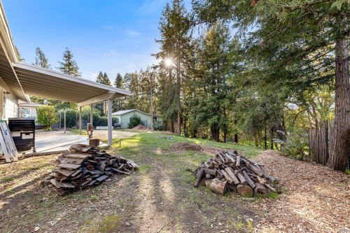 3068 Westerly Pl, Ukiah CA  95482-3515 exterior