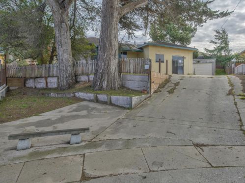 3052 Fredrick Cir, Marina, CA 93933-3606