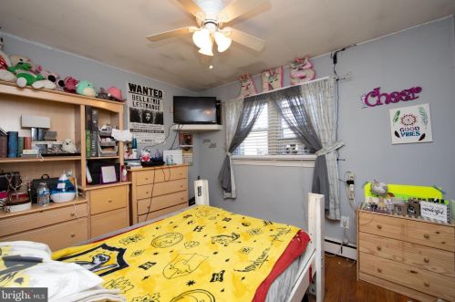 34 Broad St, Berlin Boro NJ  08009-1436 exterior