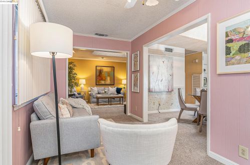 4136 Strathmore Way, North Highlands CA  95660-2853 exterior