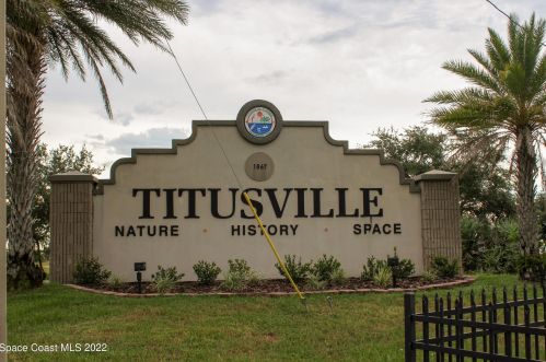 1760 Kingston St, Titusville FL  32780-3437 exterior