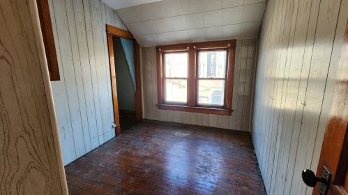 1408 Jackson St, La Crosse WI 54601-5721 exterior