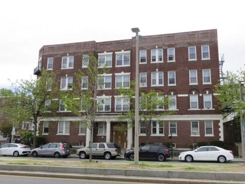 178 Brighton Ave, Boston MA  exterior