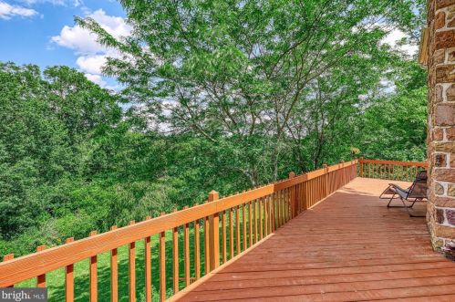 1015 Country Club Rd, Camp Hill PA  17011-1049 exterior