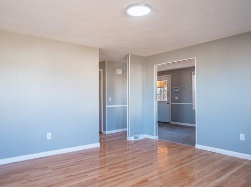 12 Time St, North Providence RI  02904-4721 exterior