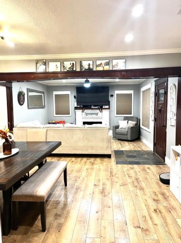 203 Locust Ave, Manteca CA  95337-5451 exterior