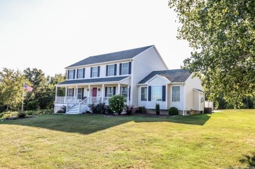 560 Upper Grassy Hill Rd, Woodbury, CT 06798-3107