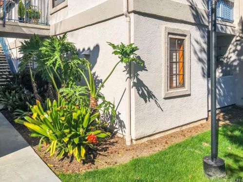 10337 Azuaga St, San Diego, CA 92129-4097