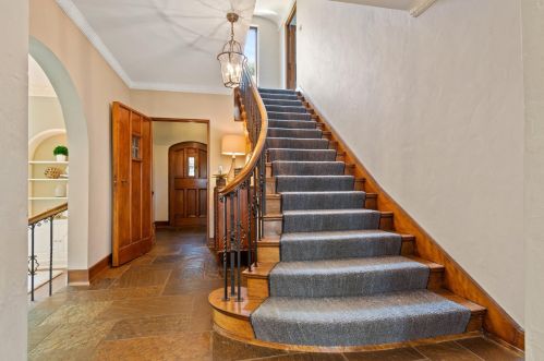 4108 Lk Dr, Milwaukee WI 53211-1719 exterior