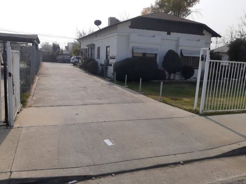 2319 Monterey St, Bakersfield, CA 93306-5130
