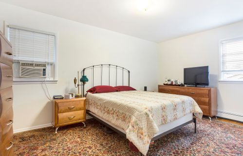 50 Cottage St, Bayonne NJ  07002-4332 exterior