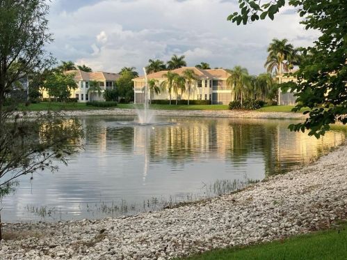 28630 San Lucas Ln, Bonita Springs, FL 34135-8300