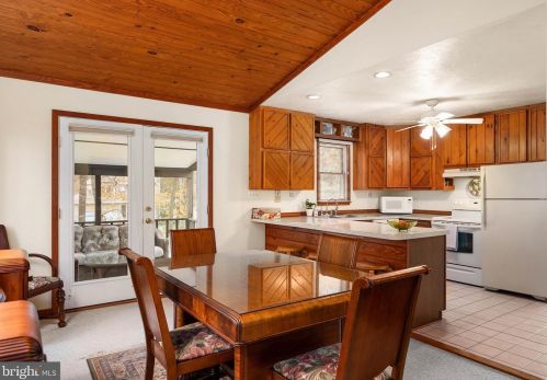 37964 Fenwick Cir, Selbyville DE  19975-4139 exterior