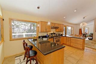 46 East Rd, Troy, NY 12180-6861
