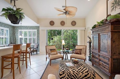 1021 Eastham Ct, Naples, FL 34104-8795