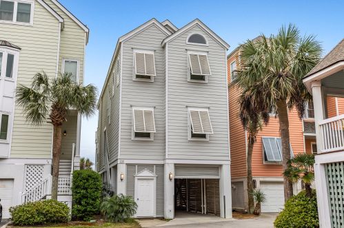 15 Grand Pavilion Dr, Isle Of Palms SC  29451-2800 exterior