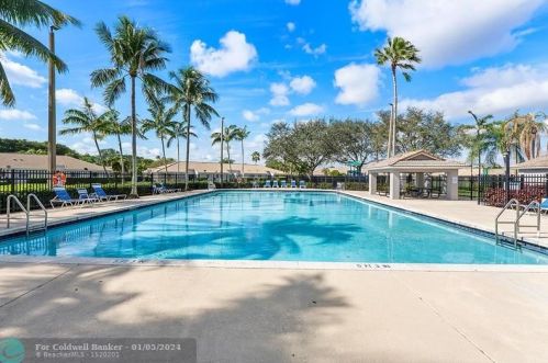 11901 20th St, Hollywood FL  33025-5616 exterior