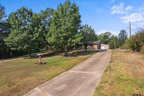 7817 Periwinkle Rd, Ore City, TX 75683-6144