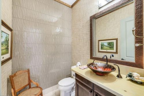 2239 Residence Cir, Naples FL 34105-3084 exterior