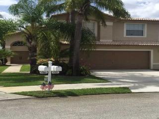 17957 30th St, Hollywood, FL 33029-5508